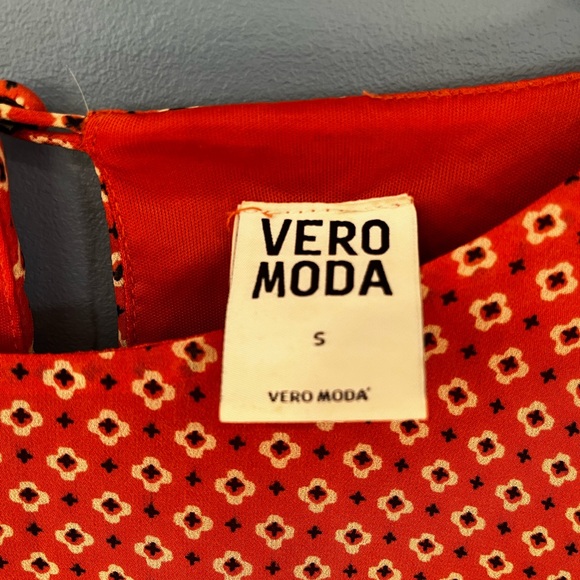 Veto Moda Top - Picture 3 of 3